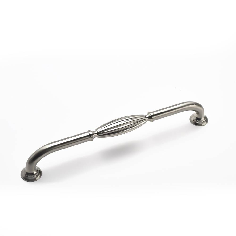 Richelieu America Traditional Metal Appliance Pull - 8271