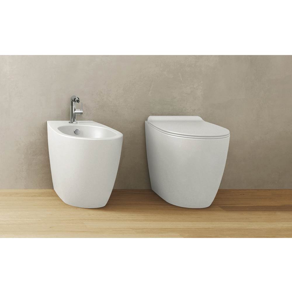Simas US Rimless floor toilet - seat included